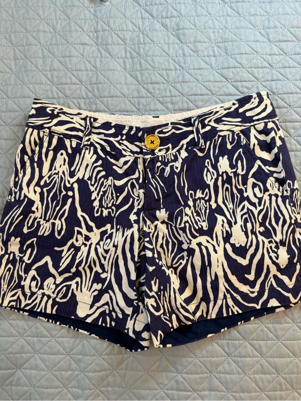 Lilly Pulitzer Navy and White Abstract Print Shorts